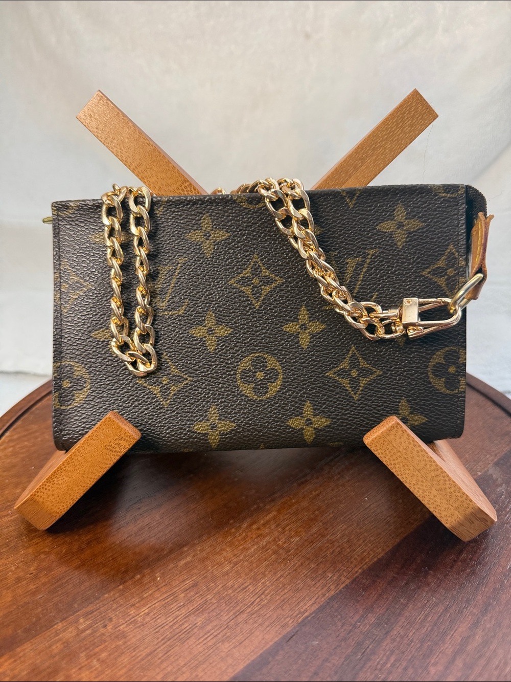 Authentic Louis Vuitton Monogram Bucket PM Accessories Pochette